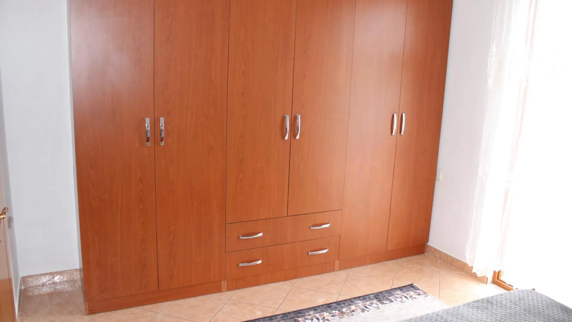 Haus Family Apartment Tirana